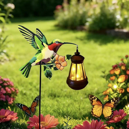 🔥Hot Sale 58% OFF🐦 Cardinal Solar Light—A Beautiful Garden Light That Feels Full of Life