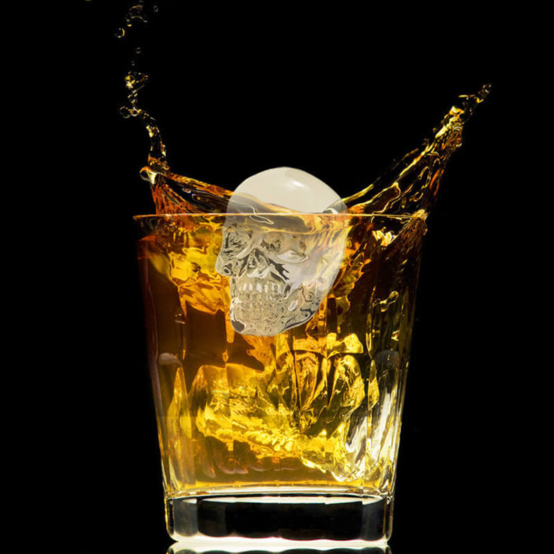 🥳2026 HOT SALE💀🧊 50% OFF! DIY Silicone Skull Ice Cube Tray – Giant slow-melt skull for whiskey, cocktails & more✨